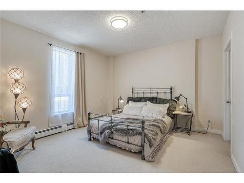 312-1053 10 Street Sw, Calgary, AB - Indoor Photo Showing Bedroom