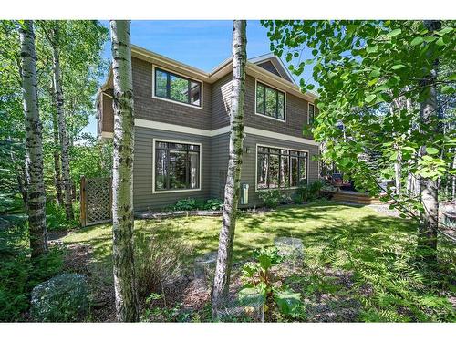 97 Posthill Drive Sw, Calgary, AB - Outdoor