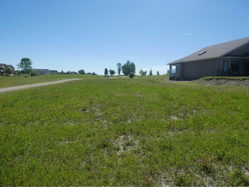 1300 Whispering Drive, Vulcan, AB 