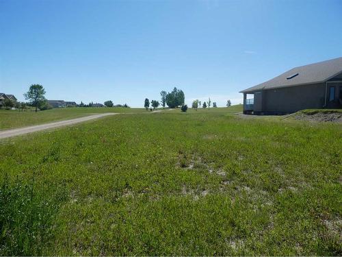 1300 Whispering Drive, Vulcan, AB 