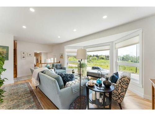 219 Silver Valley Boulevard Nw, Calgary, AB - Indoor Photo Showing Living Room