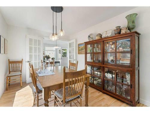 219 Silver Valley Boulevard Nw, Calgary, AB - Indoor Photo Showing Dining Room