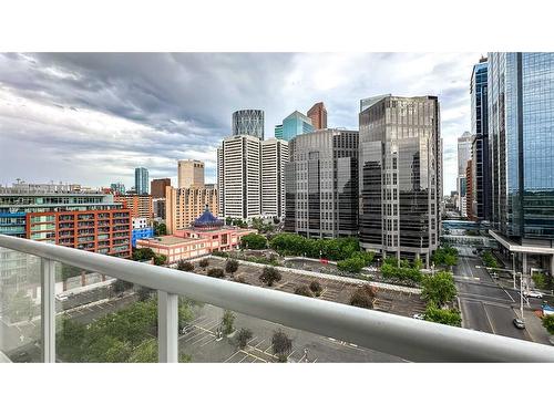 1227-222 Riverfront Avenue Sw, Calgary, AB - Outdoor