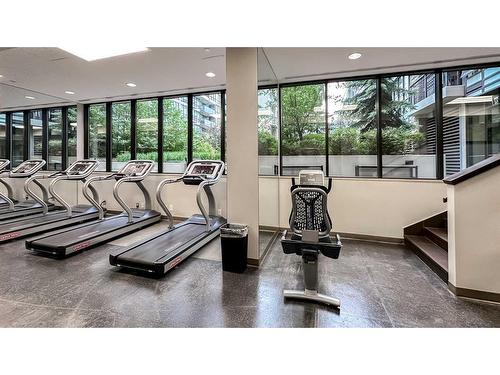 1227-222 Riverfront Avenue Sw, Calgary, AB - Indoor Photo Showing Gym Room