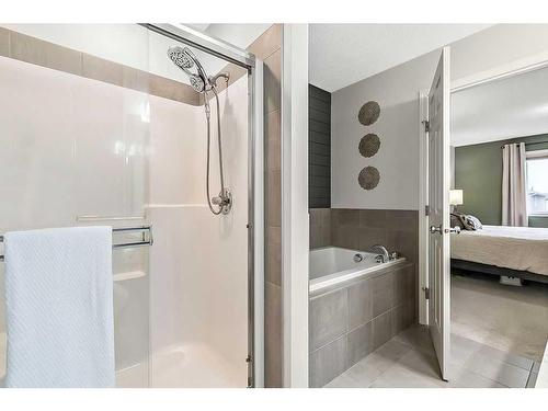 22 Mount Rae Place, Okotoks, AB - Indoor Photo Showing Bathroom
