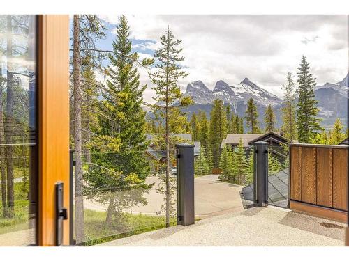 860 Silvertip Heights, Canmore, AB - Outdoor