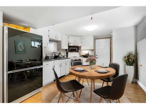 1320 56 Avenue Nw, Calgary, AB - Indoor Photo Showing Dining Room