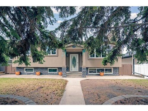 1320 56 Avenue Nw, Calgary, AB - Outdoor