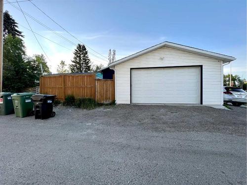 101 Forest Road Se, Calgary, AB - Outdoor