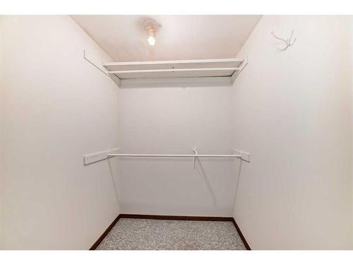 21 Sunhaven Link Se, Calgary, AB - Indoor With Storage