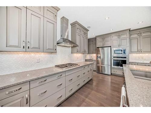 70 Ascot Crescent Sw, Calgary, AB - Indoor Photo Showing Kitchen With Double Sink With Upgraded Kitchen