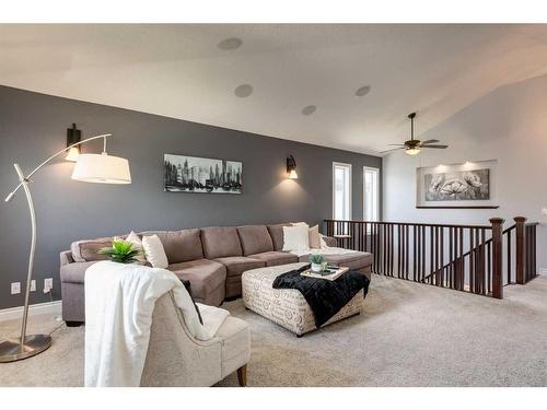 1177 Coopers Drive Sw, Airdrie, AB - Indoor Photo Showing Living Room