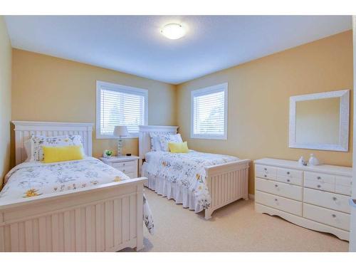 52 Cranleigh Drive Se, Calgary, AB - Indoor Photo Showing Bedroom