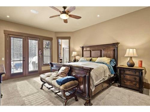 13-1359 69 Street Sw, Calgary, AB - Indoor Photo Showing Bedroom