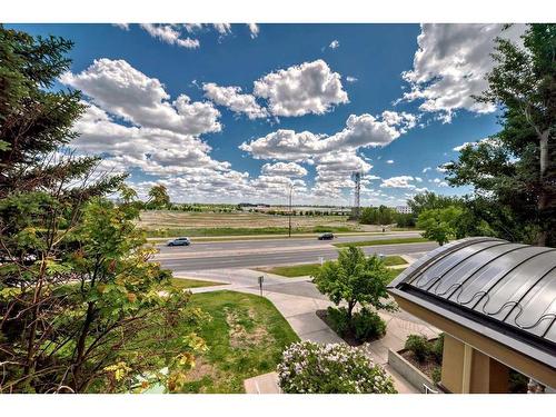 313-5115 Richard Road Sw, Calgary, AB - Outdoor With View