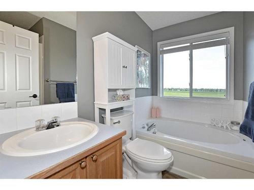 68 Chaparral Crescent Se, Calgary, AB - Indoor Photo Showing Bathroom