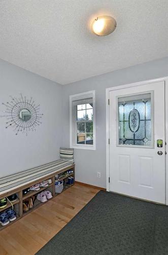 68 Chaparral Crescent Se, Calgary, AB - Indoor Photo Showing Other Room