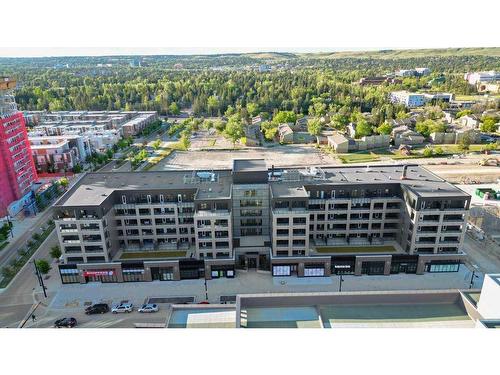 624-3932 University Avenue Nw, Calgary, AB - Outdoor