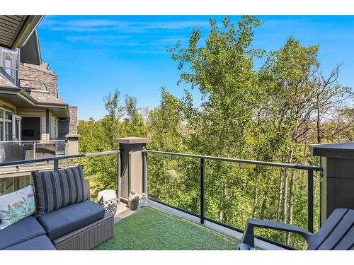 320-35 Aspenmont Heights Sw, Calgary, AB - Outdoor With Balcony