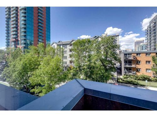 208-817 15 Avenue Sw, Calgary, AB - Outdoor With Balcony With Facade