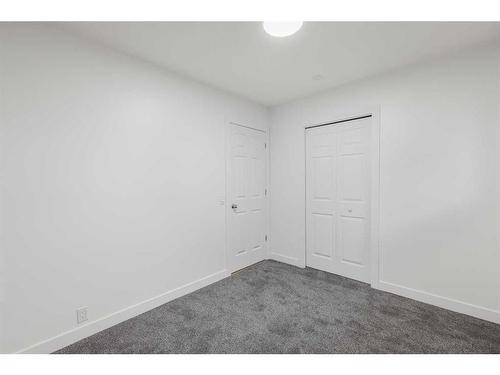 48 Radcliffe Court, Calgary, AB - Indoor Photo Showing Other Room