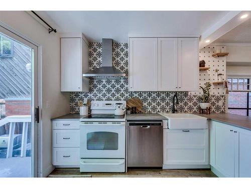 434 Memorial Drive Nw, Calgary, AB - Indoor Photo Showing Kitchen