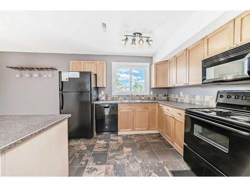 804-1540 29 Street Nw, Calgary, AB - Indoor Photo Showing Kitchen