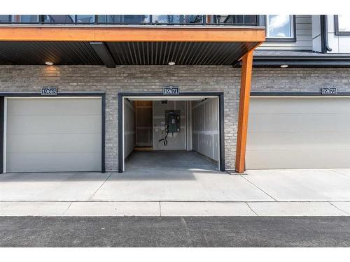 19671 48 Street Se, Calgary, AB - Outdoor With Exterior