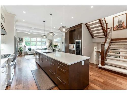 1220 Gladstone Road Nw, Calgary, AB - Indoor Photo Showing Kitchen With Upgraded Kitchen