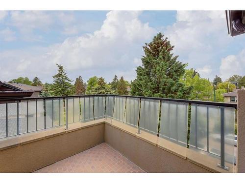 2325 22 Avenue Sw, Calgary, AB - Outdoor With Exterior