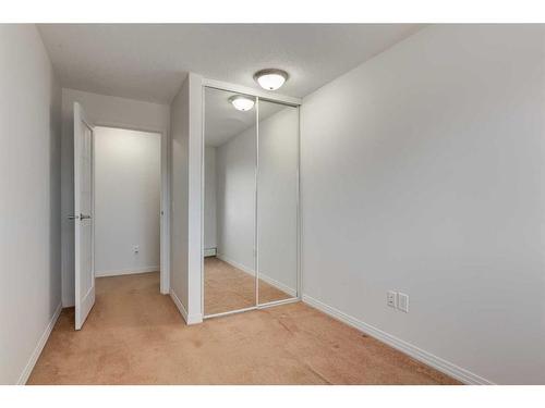 3216-13045 6 Street Sw, Calgary, AB - Indoor Photo Showing Other Room