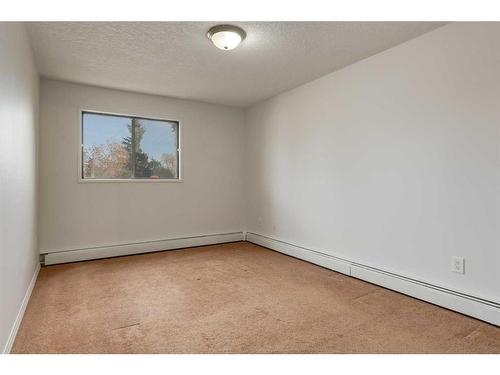 3216-13045 6 Street Sw, Calgary, AB - Indoor Photo Showing Other Room