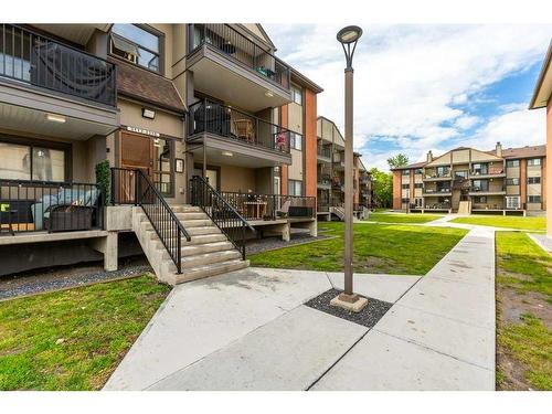 3216-13045 6 Street Sw, Calgary, AB - Outdoor With Balcony With Facade