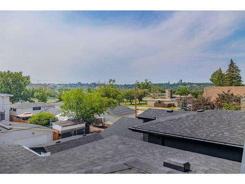 1907 Broadview Road Nw, Calgary, AB - Outdoor With Facade