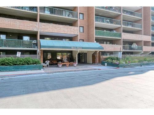 315-5204 Dalton Drive Nw, Calgary, AB - Outdoor With Balcony