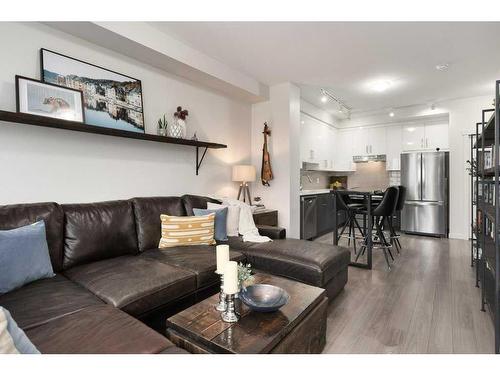 208 Sherwood Lane Nw, Calgary, AB - Indoor Photo Showing Living Room