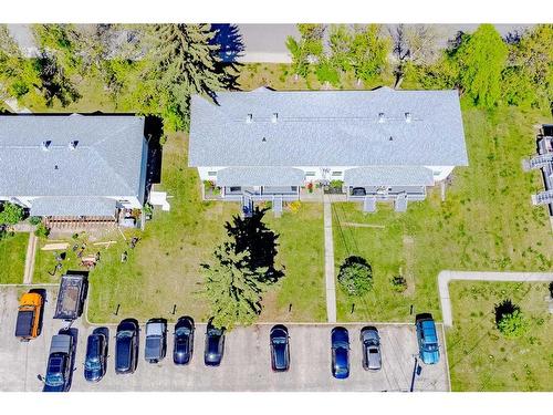 323-4525 31 Street Sw, Calgary, AB - Outdoor With View