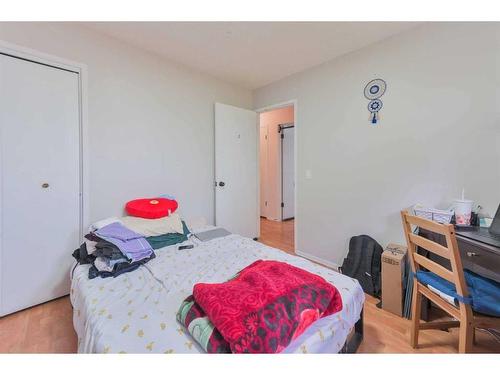 51 Scenic Acres Drive Nw, Calgary, AB - Indoor Photo Showing Bedroom