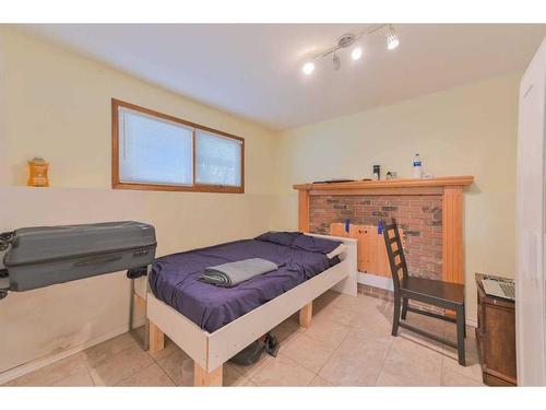 51 Scenic Acres Drive Nw, Calgary, AB - Indoor Photo Showing Bedroom