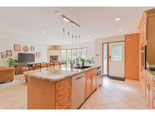 51 Scenic Acres Drive Nw, Calgary, AB - Indoor Photo Showing Kitchen