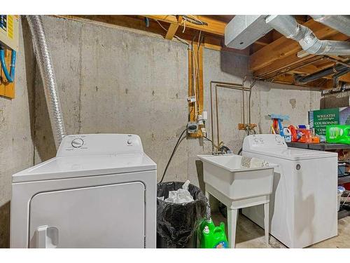 126 Pineset Place Ne, Calgary, AB - Indoor Photo Showing Laundry Room
