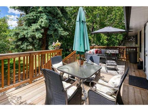 2823 Mackay Road Nw, Calgary, AB - Outdoor With Deck Patio Veranda With Exterior