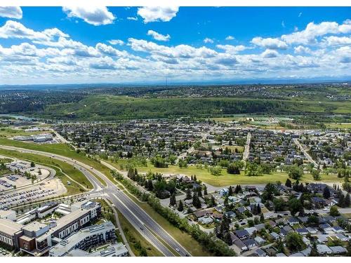 2823 Mackay Road Nw, Calgary, AB - Outdoor With View