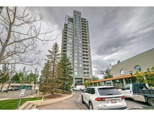 1705-55 Spruce Place Sw, Calgary, AB - Outdoor With Facade