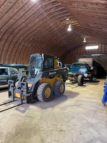 28537 334 Township, Rural Mountain View County, AB - Indoor Photo Showing Garage