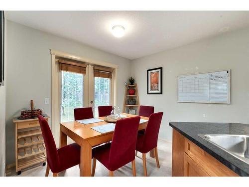 18 Valley Crest Close Nw, Calgary, AB - Indoor Photo Showing Dining Room