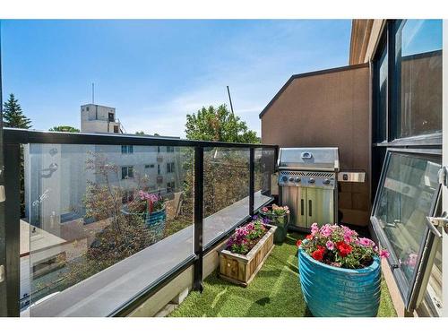 403-1730 5A Street Sw, Calgary, AB - Outdoor With Balcony With Exterior