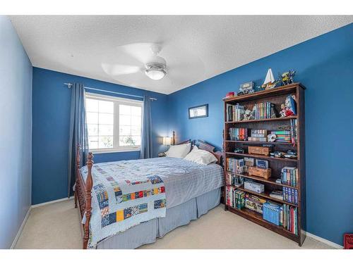 129 Sceptre Court Nw, Calgary, AB - Indoor Photo Showing Bedroom