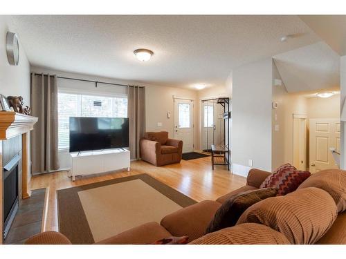 143 Copperfield Rise Se, Calgary, AB - Indoor Photo Showing Living Room