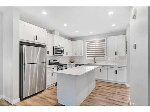 26 Evanston Hill Nw, Calgary, AB - Indoor Photo Showing Kitchen With Stainless Steel Kitchen With Upgraded Kitchen